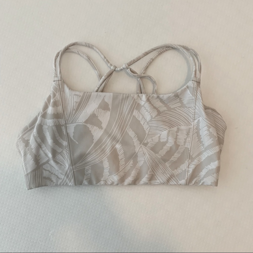 Athleta Strappy Sports Bra Neutral Size S NWOT
